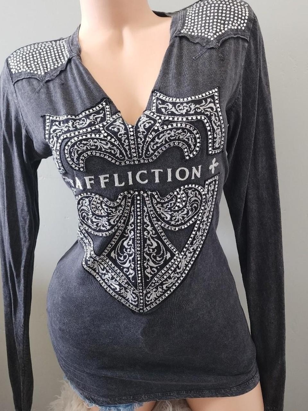 Y2k Affliction bedazzled long sleeve shirt size large